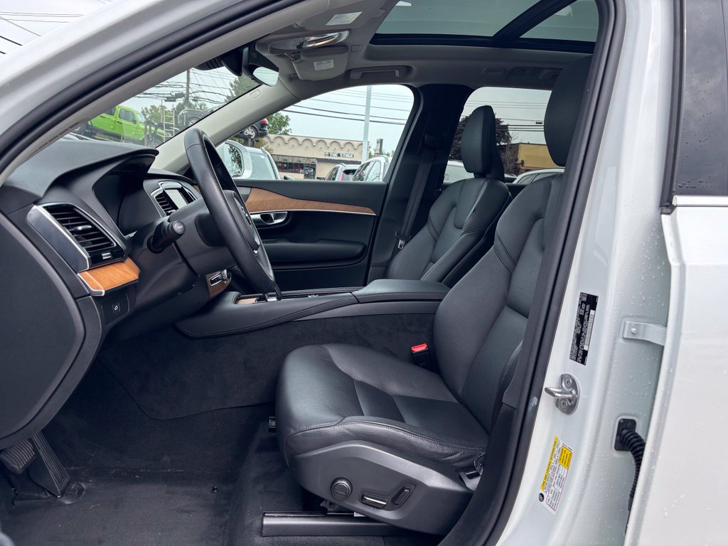 Certified 2024 Volvo XC90 B6 Plus w/ Protection Package AWD/4WD image 19