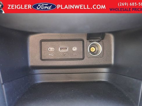 Used 2024 Chevrolet Equinox LT w/ LPO, Floor Liner Package image 22