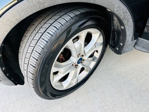 Used 2014 Ford Escape Titanium w/ Equipment Group 401A FWD image 30