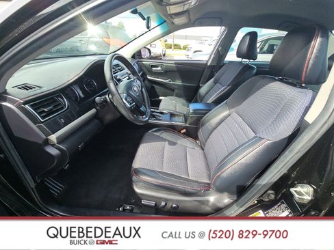 Used 2015 Toyota Camry SE image 10