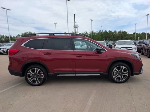 Certified 2025 Subaru Ascent Limited w/ Popular Package #2 AWD/4WD image 2