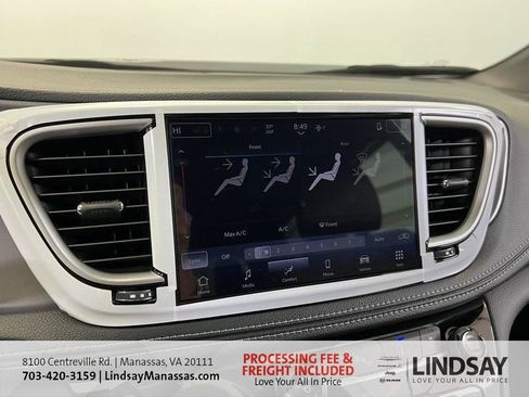 New 2026 Chrysler Pacifica Select image 32