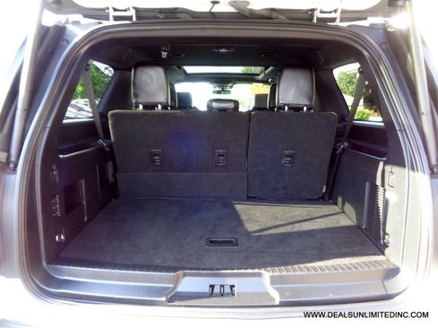 Used 2021 Ford Expedition Max XLT image 24