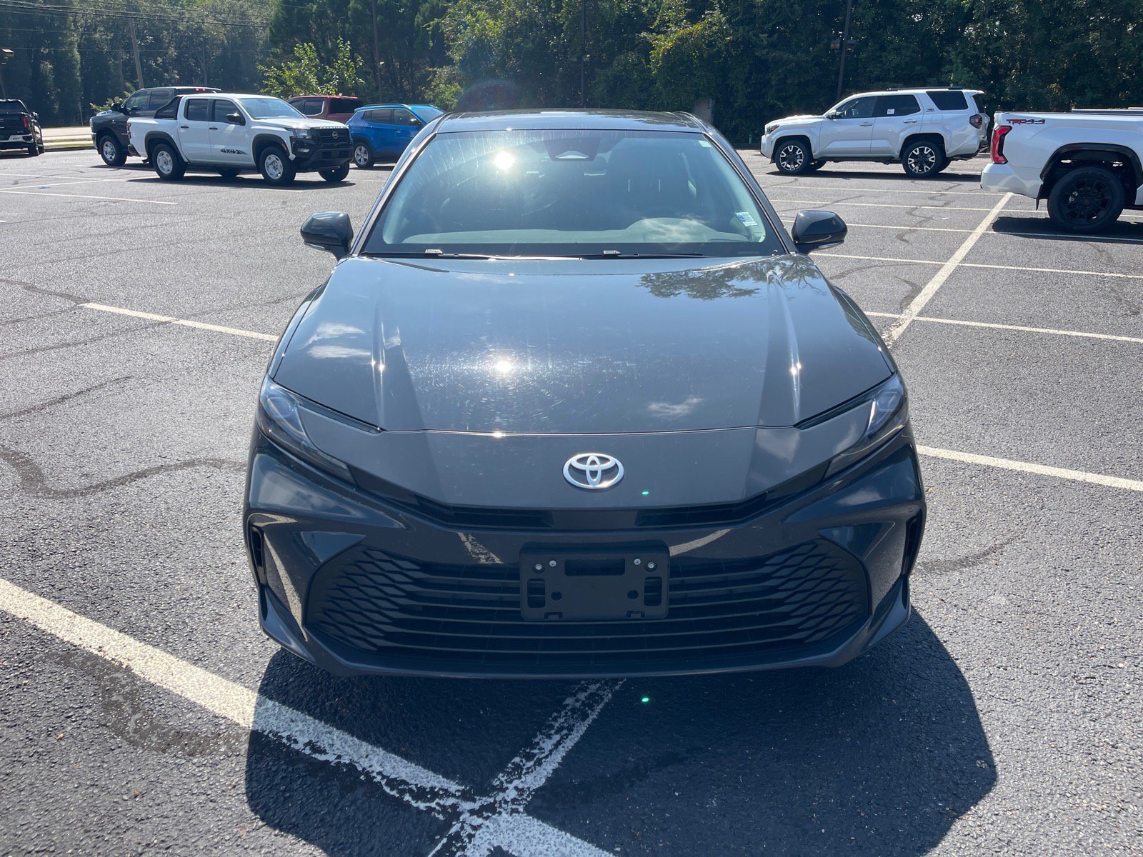 Used 2025 Toyota Camry LE FWD image 2