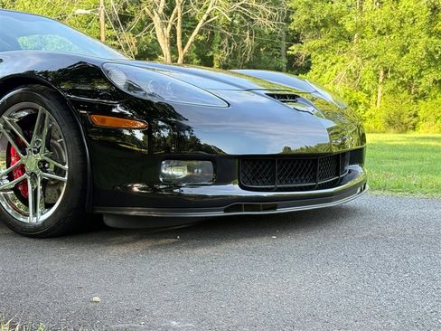 Used 2007 Chevrolet Corvette Z06 RWD image 32