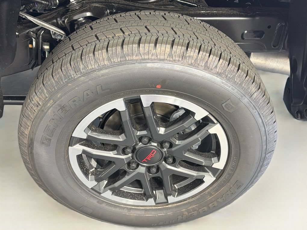 New 2026 Toyota Tacoma TRD Sport w/ TRD Sport Premium Package RWD image 31