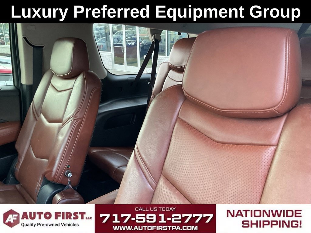 Used 2020 Cadillac Escalade ESV Luxury AWD/4WD image 14