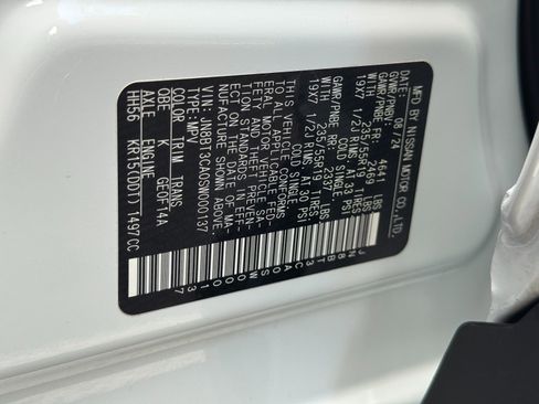 Used 2025 Nissan Rogue SL FWD image 42