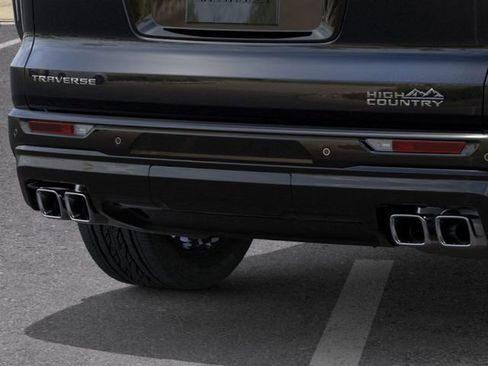 New 2026 Chevrolet Traverse High Country image 14