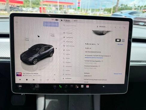 Used 2023 Tesla Model Y 2WD image 7
