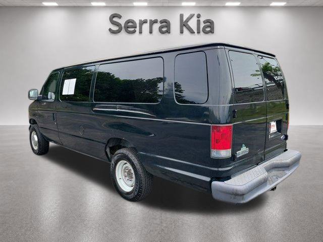 Used 2006 Ford E-350 and Econoline 350 Extended Super Duty RWD image 3