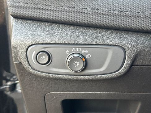 Used 2024 Chevrolet TrailBlazer LT image 31