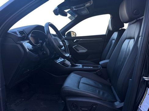 Used 2022 Audi Q3 2.0T Premium image 10