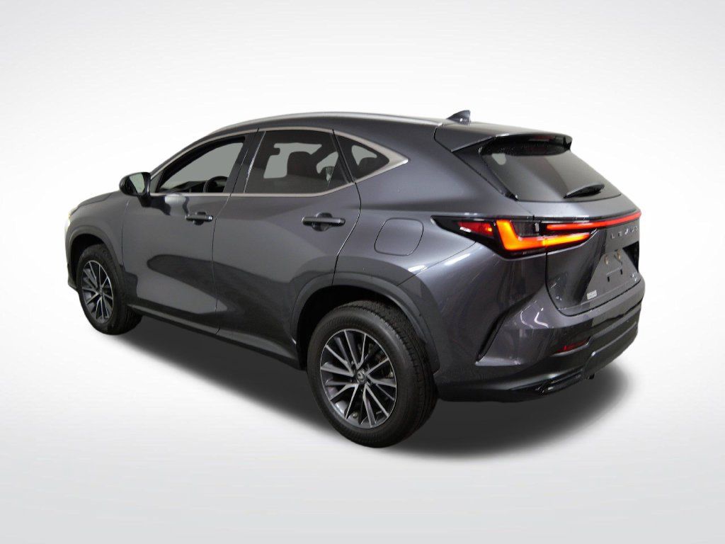 Used 2023 Lexus NX 350 AWD image 7
