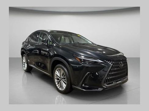 Used 2026 Lexus NX 350 AWD w/ Luxury Package image 1