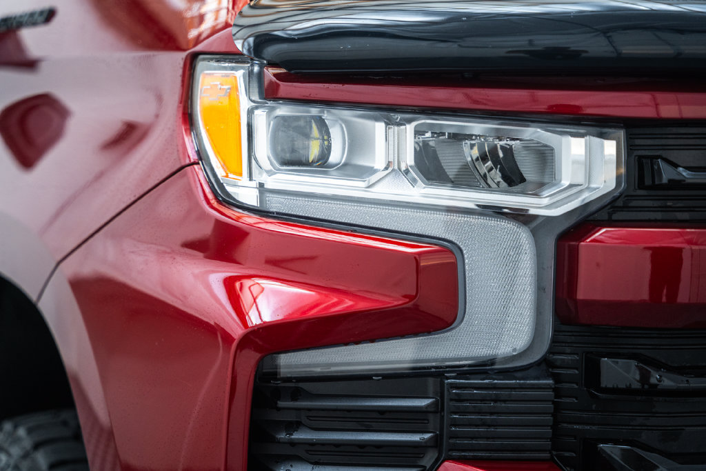 Used 2024 Chevrolet Silverado 1500 RST w/ LPO, Dark Essentials Package AWD/4WD image 14