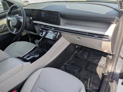 Used 2025 Hyundai Tucson SEL image 20