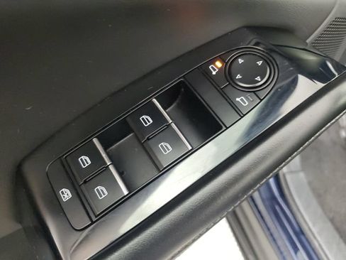 Used 2024 MAZDA CX-30 AWD 2.5 S w/ Select Sport Pkg image 17