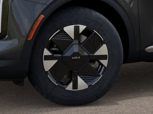 New 2027 Kia Sportage LX FWD image 9