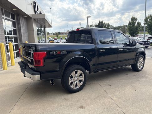 Used 2018 Ford F150 Lariat w/ Equipment Group 502A Luxury AWD/4WD image 3