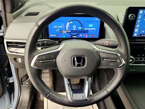 Used 2025 Honda Prologue Touring image 14
