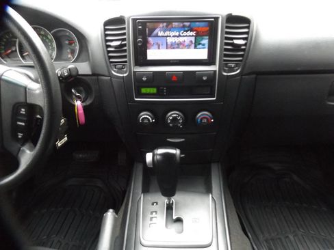 Used 2009 Kia Sorento LX AWD/4WD image 15