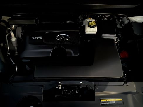 Used 2019 INFINITI QX60 Luxe image 17