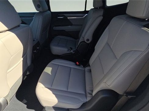 New 2026 GMC Acadia Elevation image 35