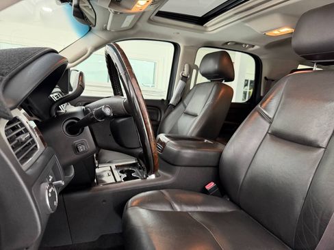 Used 2013 GMC Yukon Denali AWD/4WD image 24