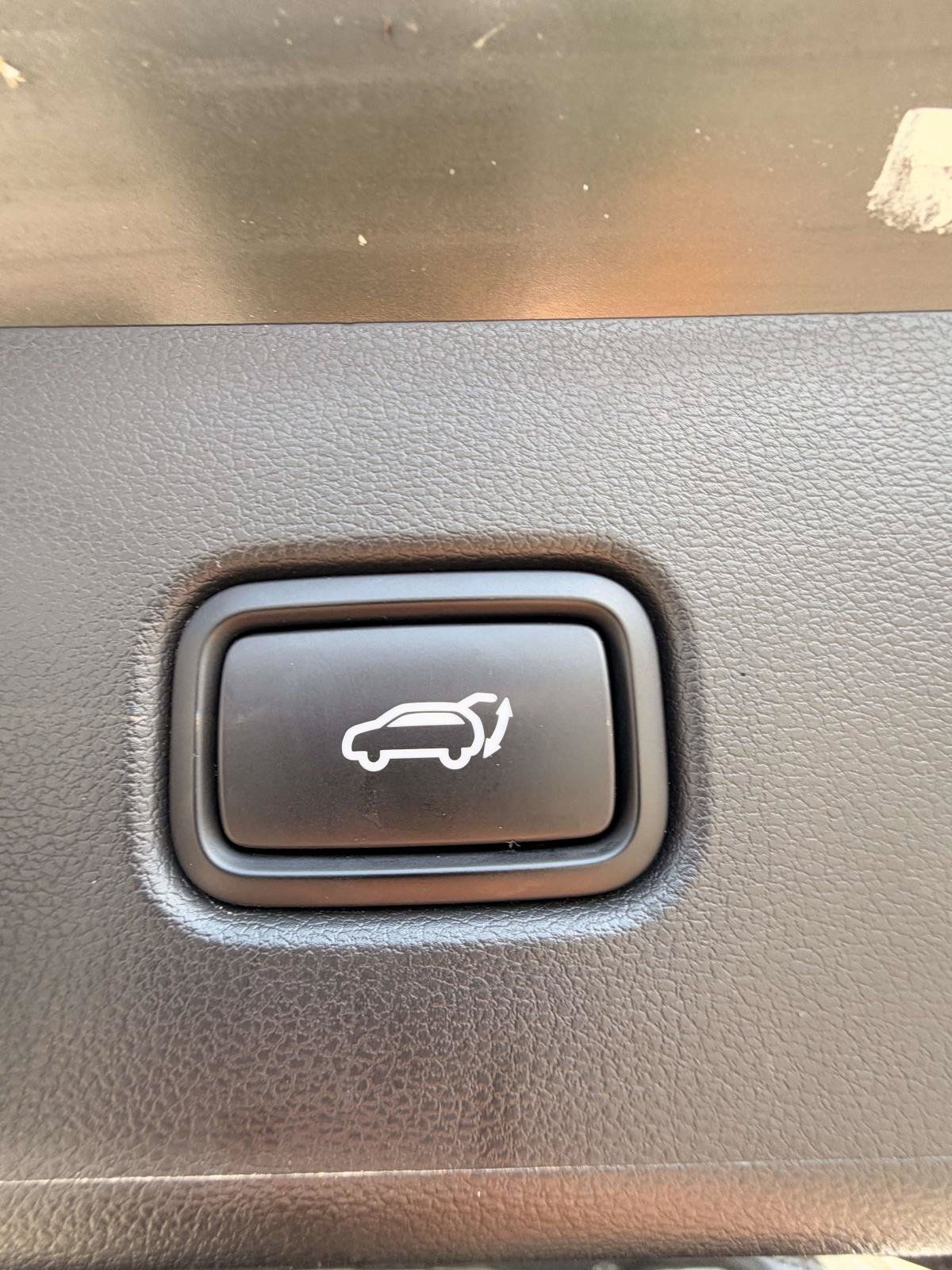 Used 2025 Hyundai Tucson SEL FWD image 11
