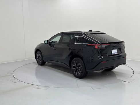 New 2026 Subaru Solterra Premium image 4