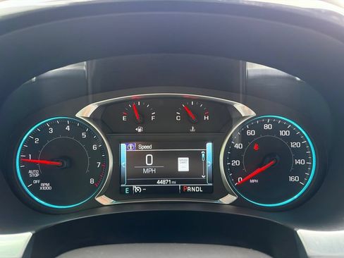 Used 2019 Chevrolet Traverse Premier w/ Driver Confidence II Package FWD image 6