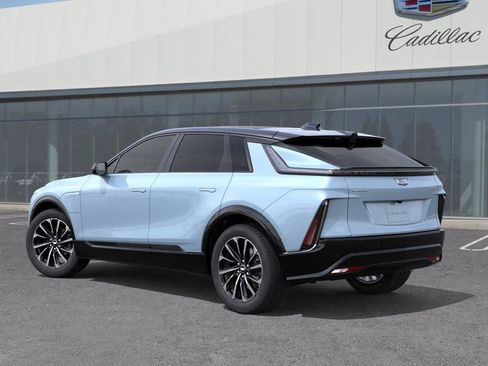 New 2026 Cadillac Lyriq Sport image 4