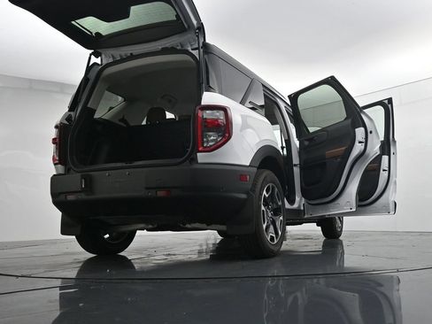 Used 2021 Ford Bronco Sport Outer Banks AWD/4WD image 30