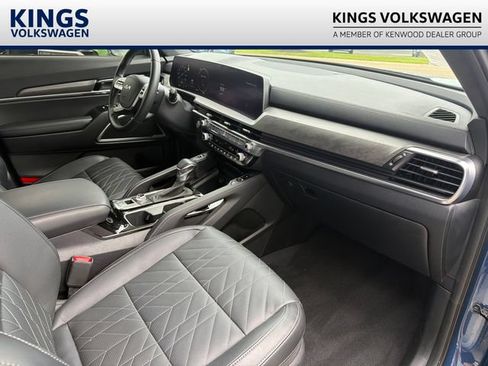 Used 2024 Kia Telluride SX Prestige X-Pro AWD/4WD image 23