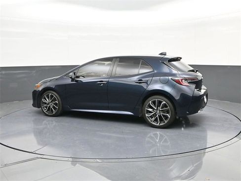 Used 2021 Toyota Corolla XSE image 5