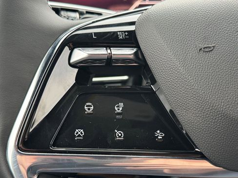 New 2026 Cadillac Escalade Luxury w/ Touring Package image 22