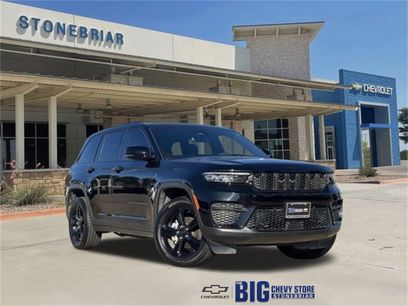Used 2023 Jeep Grand Cherokee Altitude