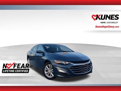 Used 2025 Chevrolet Malibu LT