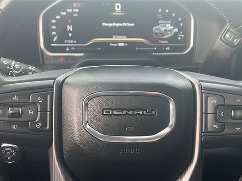 Used 2024 GMC Sierra 2500 Denali Ultimate w/ Snow Plow Prep/Camper Package image 20
