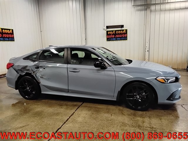 Used 2022 Honda Civic Sport image 2