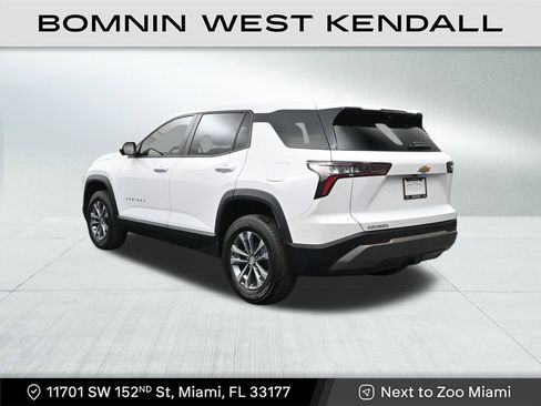 Used 2026 Chevrolet Equinox LT w/ Safety and Technology Package image 3