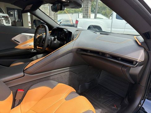 Used 2024 Chevrolet Corvette Stingray Preferred Cpe w/ Z51 Performance Package RWD image 22