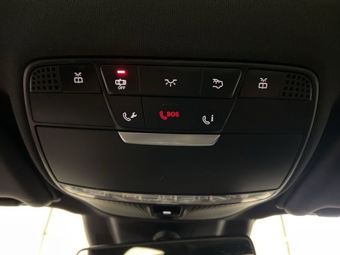 Used 2018 Mercedes-Benz E 300 4MATIC image 24