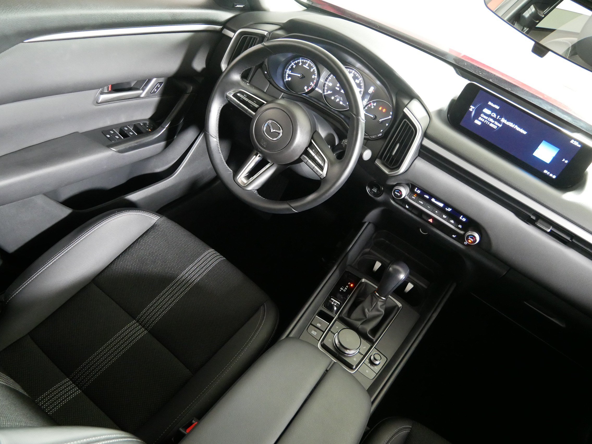 Used 2025 MAZDA CX-50 AWD 2.5 S w/ Premium Package image 9