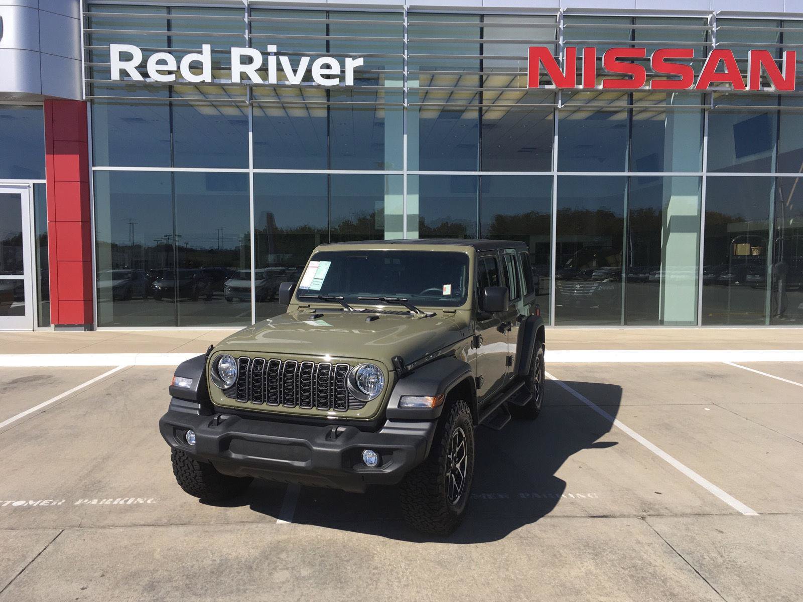 Used 2026 Jeep Wrangler Unlimited Sport AWD/4WD image 1