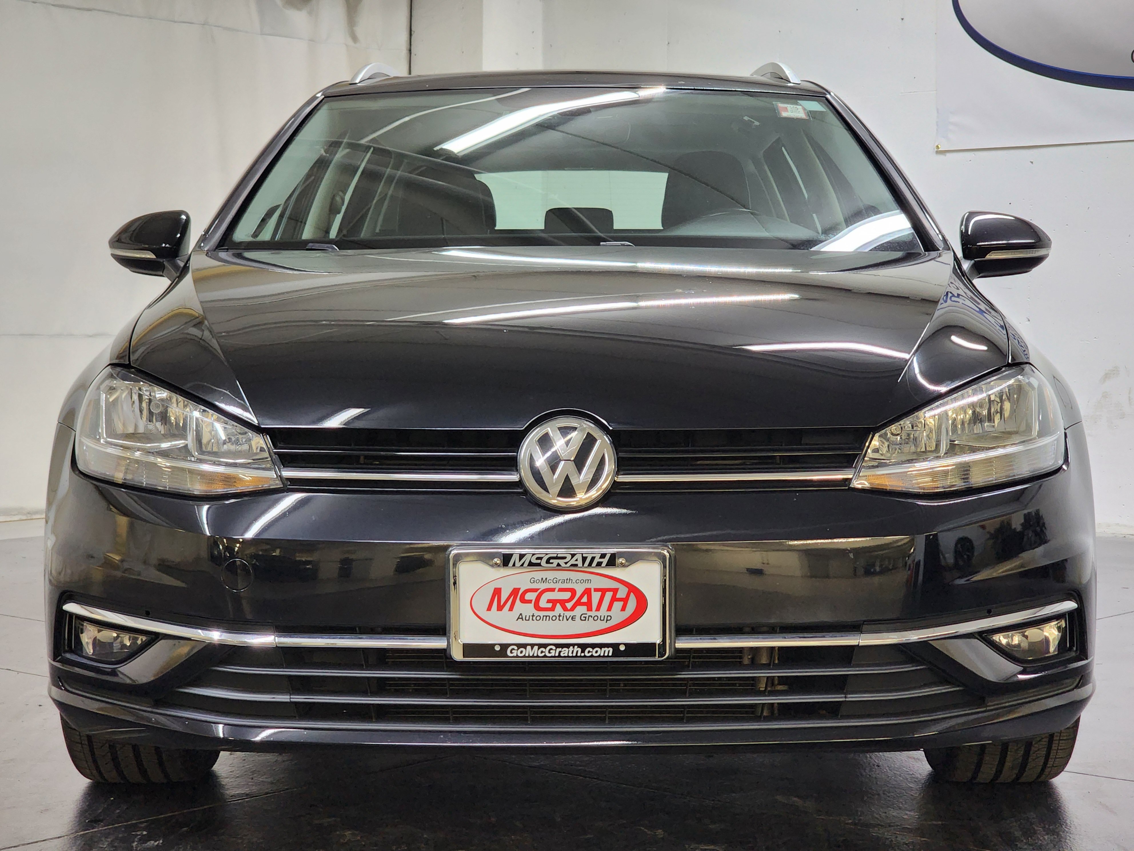 Used 2018 Volkswagen Golf SEL FWD image 13
