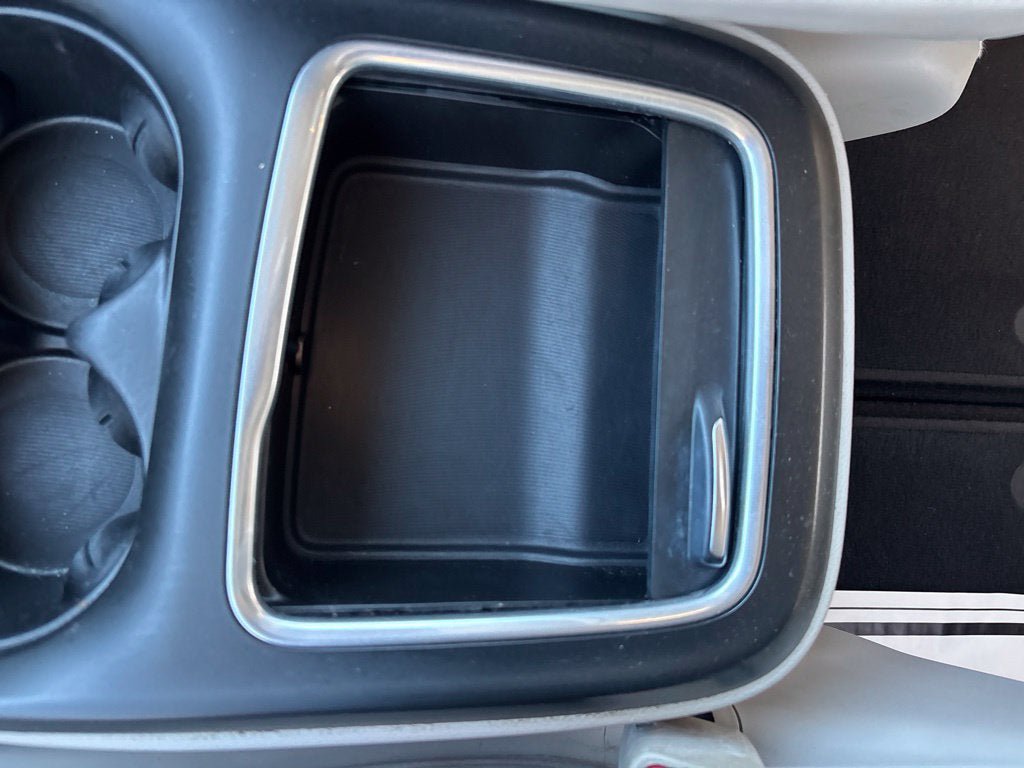Used 2018 Chrysler Pacifica Limited FWD image 23