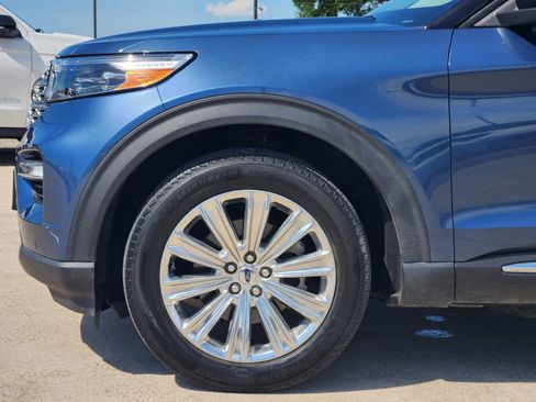 Used 2020 Ford Explorer Limited AWD/4WD image 9