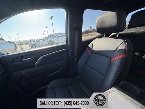 Used 2023 Chevrolet Colorado Z71 w/ Z71 Convenience Package 2 image 14